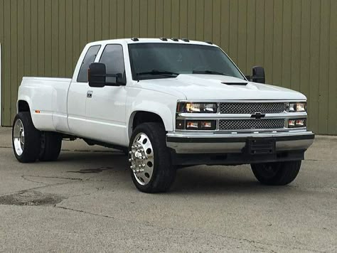 96 Chevy Dually on semi Wheels built by Heavy's vehicle restoration Fort Wayne Indiana K3500 Dually, Obs Chevy Dually, Obs Dually, Chevy Dually, Obs Chevy, Car Wheels Diy, Truck Flatbeds, Dually Trucks, White Truck