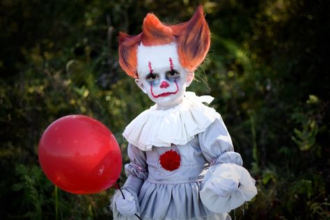 3 year old turns into pennywise clown from the movie IT. Toddler boy Halloween costume DIY. #halloween #toddler #costume #pennywise #boy #it #itmovie Boys Halloween Costumes Diy, Toddler Boy Halloween Costumes, Halloween Toddler, Boy Halloween, Pennywise The Clown, Pennywise The Dancing Clown, Halloween Photography, Halloween Clown, Scary Halloween Costumes