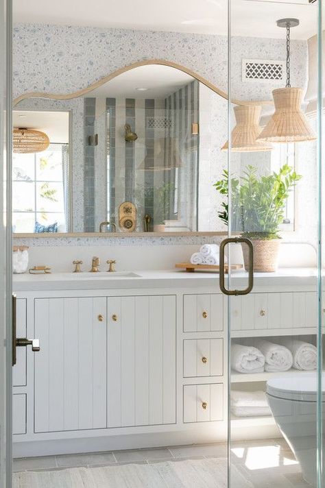 A tranquil bathroom space with a soft color palette Brooke Wagner Design, Brooke Wagner, Tranquil Bathroom, High End Residential, Bathroom Shower Design, Bathroom Retreat, Guest Bathrooms, Tile Inspiration, Bathroom Space