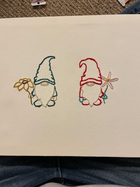 Gnome Embroidery Patterns, Embroidery Gnome, Small Embroidery Ideas, Embroidered Gnome, Embroidered Hats Ideas, Embroidered Journal, Gnome Embroidery, Hats Ideas, Clothes Art