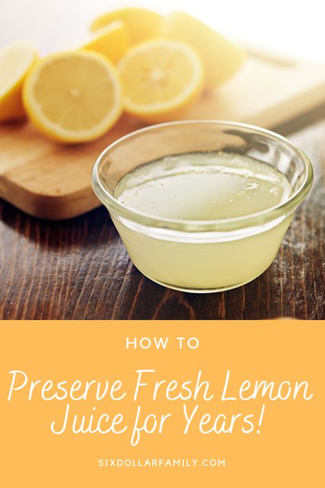 Fresh lemon juice has a flavor like no other and can be used in homemade cleaners and DIY beauty products, but what if you don't use it that often? Preserve it! Canned Lemon Juice, Canning Fresh Lemon Juice, Canning Lemon Juice, Fresh Lemon Recipes, Storing Lemons, Lemon Juice Uses, Pressure Canning Recipes, Canning Vegetables, Canning Jam