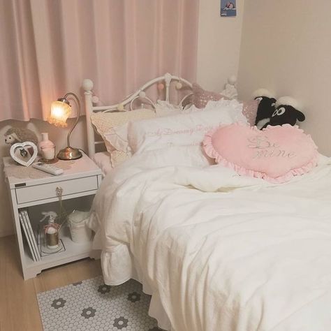 Rooms Decoration, Kawaii Bedroom, Girly Room, Cute Room Ideas, Home Remodel, Pretty Room, Dreamy Room, Kawaii Room, Dream Room Inspiration