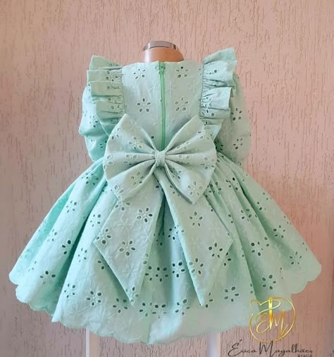 Latest Kids Frocks Designs, Frocks For Kids, Girl Frock, Kids Dress Collection, Frock Designs, Frocks Design, African Dresses For Kids