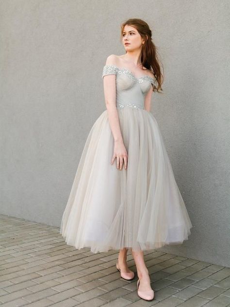 Bridesmaid Wedding Dress, Dress For Ladies, Tea Length Wedding, Tea Length Wedding Dress, Fairytale Dress, Bridesmaid Wedding, Gorgeous Gowns, Tea Length, Lovely Dresses