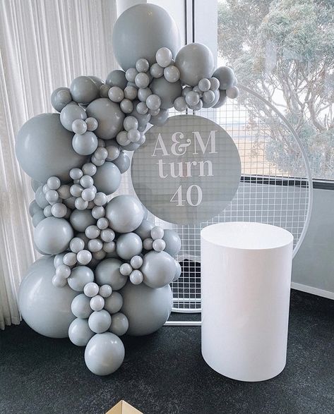 Grey And White Balloon Garland, Grey Birthday Party Decorations, Gray Balloon Garland, Grey Balloon Garland, Grey Balloons, Bridal Balloons, Backdrop Balloons, Baby Shower Roses, 18th Birthday Decorations