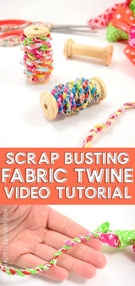 Scrap Fabric Storage, Scrap Fabric Twine, Fabric Storage Ideas, Fabric Twine, Fabric Crafts Diy, Scrap Fabric Crafts, Scrap Fabric Projects, Diy Event, Scrap Material