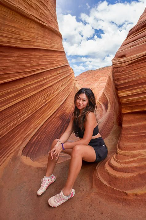 The Wave Arizona Photoshoot, Grand Canyon Photoshoot Ideas, Marble Canyon Arizona, Arizona Instagram Pictures, The Wave Arizona, Arizona Aesthetic, Hiking Girl, Marble Canyon, Usa Travel Guide