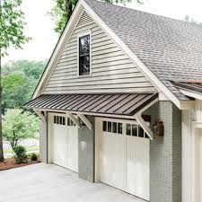 Garage Pictures, Craftsman Garage, Garage Roof, Garage Exterior, Carport Designs, Garage Remodel, Building Company, Modern Beach House, Two Car Garage