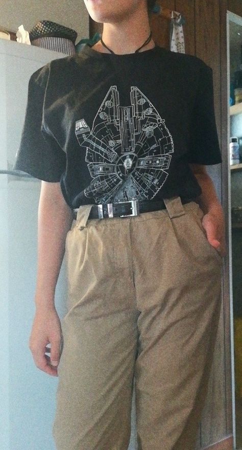 Star Wars Aesthetic Outfit, Star Wars Aesthetic Clothes, Star Wars Fashion Inspired Outfits, Star Wars Inspired Outfits, Star Wars Aesthetic, Sick Fits, Star Wars Merch, Arty Fashion, Star Wars Fashion