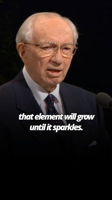 Kempe Nicoll • 𝑫𝒆𝒄𝒍𝒂𝒓𝒆 𝑴𝒚 𝑾𝒐𝒓𝒅 on Instagram: "🗣: Gordon B Hinckley • “When we look for the worst in anyone, we will find it. But if we will concentrate on the best, that element will grow until it sparkles.”
—•—
Loyalty (Apr’03)
Gordon B. Hinckley" Gordon B Hinckley, The Worst, Find It, Sparkle, On Instagram, Instagram