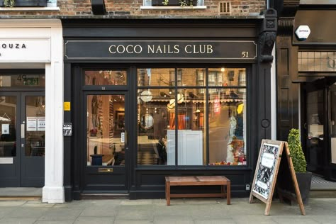 Coco Nails Club | Nail Salon in Blandford Street, London - Treatwell Nail Salon Store Front Ideas, Nail Salon Building Outside, London Stores Aesthetic, Bloxburg Salon Exterior, Nail Salon Exterior, Bloxburg Towns, Bloxburg Nyc, Nail Shed, Logo Barbershop