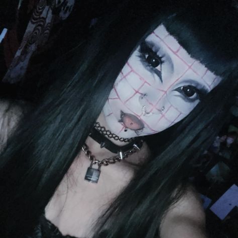 first halloween post yall😋🖤 • • • • • • • • • • #goth #gothgirl #hellraiser #pinhead #pinheadmakeup #halloween #halloweenmakeup #horror #horrormovies #horrorfan Hellraiser Pinhead, Halloween Post, Alt Girls, First Halloween, Icon Pfp, Eyeliner, Halloween, Makeup, Quick Saves