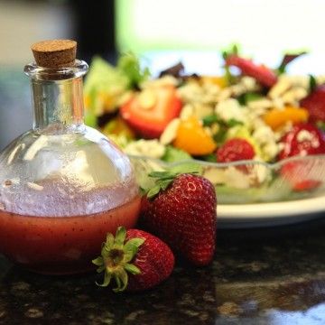 GoLocalProv | Leather Storrs: Why You Should Stop Buying Salad Dressing Outback Tangy Tomato Dressing, Citrus Dressing Recipe, Outback Steakhouse Recipes, Tomato Salad Dressing, Tomato Dressing, Steakhouse Recipes, Balsamic Vinaigrette Recipe, Greek Salad Dressing, Citrus Dressing