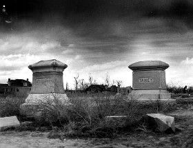 Denver City Cemetery Denver Houses, Places In Colorado, Denver History, Haunted Graveyard, Colorado Towns, Colorado History, Colorado Girl, Creepy Places, Denver Botanic Gardens