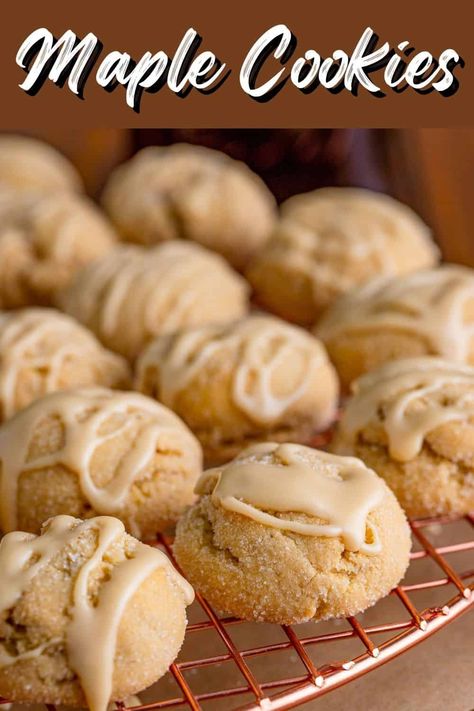 Maple Cookies Recipe, Maple Syrup Cookies, Maple Desserts, Maple Cookies, Maple Recipes, Maple Syrup Recipes, Chocolate Sugar Cookies, Cookie Calories, Cookie Frosting