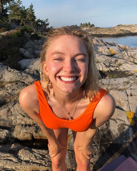 Astrid S, Love Smiley, Leo Love, Lovely Smile, Year Plan, Very Happy, Famous People, Zara, Actresses