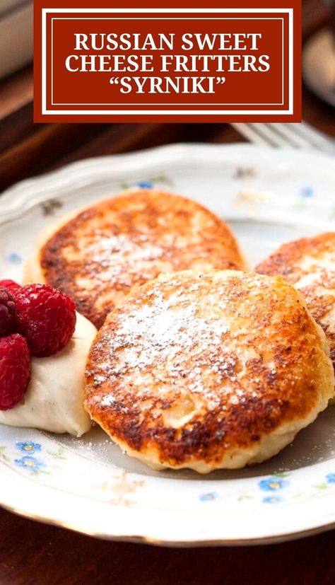 Russian Cheese Pancakes, Traditional Russian Recipes, Russian Pancakes Recipes, Foreign Breakfast Recipes, Russian Breakfast Recipes, Sirniki Russian, European Pancakes, Russian Recipes Traditional, Syrniki Pancakes