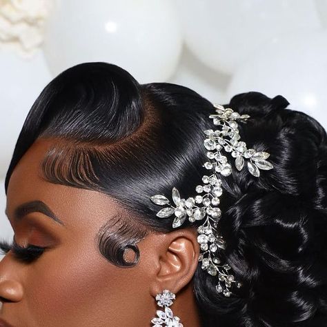 Hair Designs For Wedding, Bridal Wig Hairstyles, Bridal Wigs, Wedding Hair Styles Bride, Bridal Hairstyles For Black Women, Classy Wedding Hair, Wedding Hair Design, Wedding Bridal Hairstyles, Bridal Hairstyle For Reception