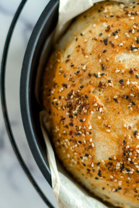 Everything Bagel Bread You Can't Miss! - crave the good Everything But The Bagel Bread Recipe, Bread Machine Everything Bagel Bread, Everything But The Bagel Bread, Everything Bagel Bread Recipe, Everything Bagel Bread Machine Recipe, Bagel Recipe Bread Machine, Everything Bread Recipe, Bagel Buns, Everything Bagel Bread