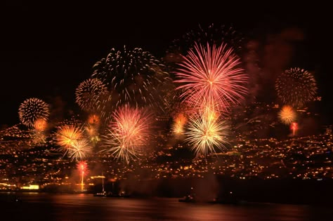 New year's eve in Funchal Firework Festival, Fireworks Festival, A Night To Remember, Funchal, Tropical Islands, Atlantic Ocean, Anniversary Celebration, New Year's, New Years Eve