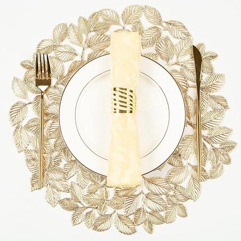 Set of 6 Gold Leaf Round Placemats Non-Slip Wipeable Table Mats for Dinner,Party,Wedding Accent Centerpiece #ad Metallic Placemats, Gold Round Table, Leaf Placemats, Vinyl Placemat, Birthday Party Dinner, Valentines Day Package, Gold Placemats, Plate Chargers, Dinner Party Wedding