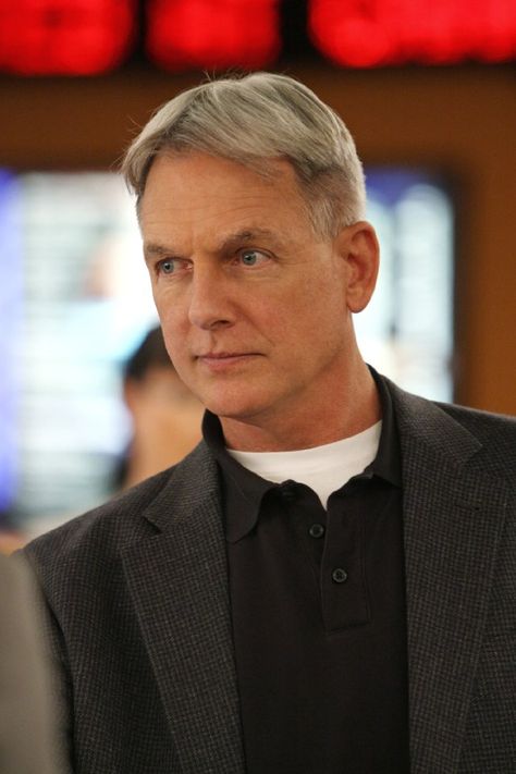 Still of Mark Harmon in NCIS: Naval Criminal Investigative Service Ncis Characters, Gibbs Ncis, Gibbs Rules, Ncis Cast, Leroy Jethro Gibbs, Michael Weatherly, Mark Harmon, Septième Art, Jamie Lee Curtis