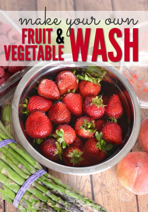 Vegetable Wash, Fruit And Vegetable Wash, Clean Baking Pans, Natural Recipes, Organic Fruits And Vegetables, Glossy Makeup, Dark Makeup, Organic Fruit, Vegetable Gardening