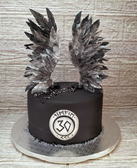 Viking inspired theme cake Viking Cake Ideas For Men, Viking Wedding Cake Ideas, Viking Cake Ideas, Vikings Cake Ideas, Viking Birthday Cake, Vikings Cake, Cake Rice Paper, Viking Cake, Viking Birthday