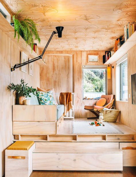 Tiny Container House Interiors, Shipping Container Bedroom Ideas, Interior Tiny House Ideas, Container House Inside, Shipping Container Bedroom, Tiny House Family Of 4, Room Inside A Room, Container Interior Design, Tiny House Ideas Interior