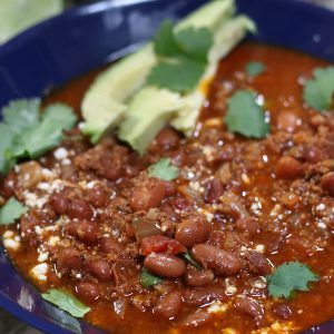 Chorizo Pinto Bean Soup - The Fed Up Foodie Chorizo And Bean Stew, Chorizo Beans, Chorizo Chili Recipe, Pinto Bean Soup Recipes, Mexican Bean Soup, Chorizo Chili, Pinto Bean Soup, Homemade Chorizo, Pinto Bean Recipes