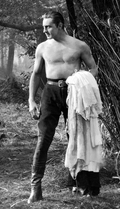 John Barrymore Toned Man Reference, Barrymore Family, George Reeves, John Barrymore, German Beauty, Actor Studio, Silent Film Stars, Hollywood Men, Classic Movie Stars