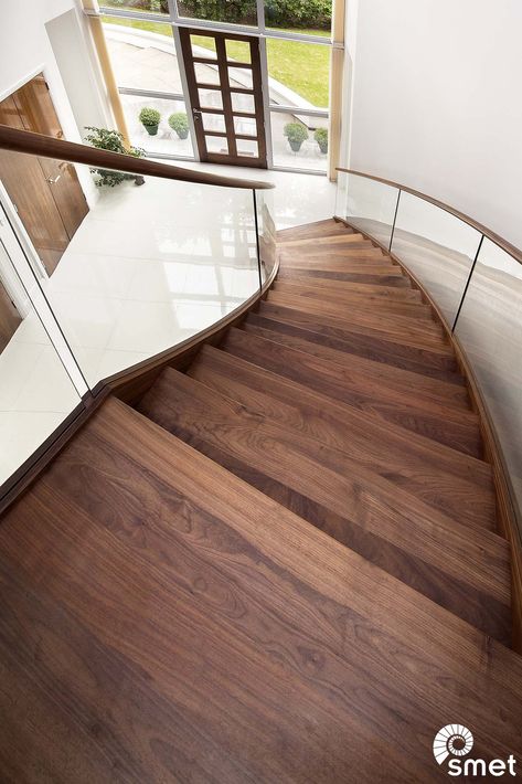 Walnut And White Staircase, Walnut Stairs, Walnut Staircase, Walnut Wood Projects, Wooden Staircase Design, White Staircase, Wooden Staircase, Staircase Designs, Timber Staircase