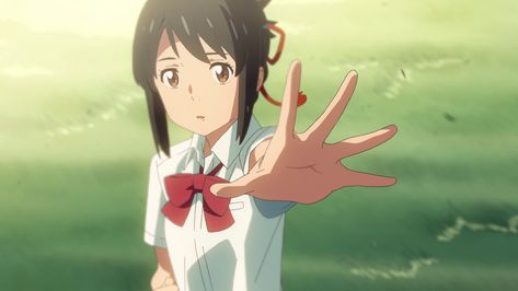 #Anime Your Name. Kimi No Na Wa. Mitsuha Miyamizu #1080P #wallpaper #hdwallpaper #desktop Star Tom, Your Name Wallpaper, The Garden Of Words, Name Drawings, Your Name Anime, Name Wallpaper, Japanese Animation, Hollywood Star, Box Office