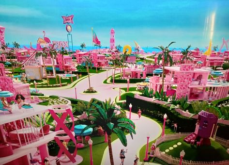 Barbie Town, Dr Script, Barbie Land, Barbie 2023, Barbie Aesthetic, Kid Rooms, City Cartoon, Barbie Theme, Safe Cleaning Products