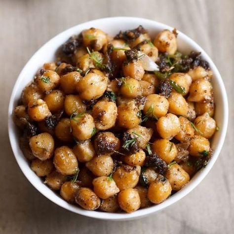 dry chana Dry Chana Masala Recipe, Chhole Recipe, Chole Recipe, Chana Masala Recipe, Chana Recipe, Indian Vegetarian Dishes, Snap Stories, Chole Masala, Cooking Decorating