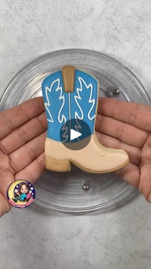 6.3K views · 313 reactions | Confession: I live in Texas and don’t own a pair of cowboy boots 😅😆 Projector info in my highlights. . . . . . . . . #customsugarcookies #decoratedcookies #sugarcookies #houstonmoms #cypressmoms #sugarcookiedecorating #cookies #fyp #houston #houstonbaker #houstoncookies #viral #trending #customcookies #reels #cypresscookies #cookievideo #oddlysatisfying #satisfyingvideos #cookietutorial #tutorial #food #explore #explorepage #cowboy #cowboycookies #cowboyboots #cowboybootscookies #firstrodeo #firstrodeocookies | Late Night Baker 🌙 | Vulfpeck · Back Pocket Cowboy Boots Sugar Cookies, Cowgirl Decorated Cookies, Cowboy Boot Sugar Cookies, Cowboy Boot Cookies Decorated, Cowboy Baby Shower Cookies, Cowboy Hat Cookies, Cowboy Boot Cookies, Cowgirl Cookies, Cookie Shapes