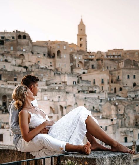 Cheap Honeymoon, Tropical Honeymoon, Matera Italy, Bali Honeymoon, Honeymoon Pictures, Honeymoon Locations, Romantic Honeymoon Destinations, Dream Honeymoon, Best Honeymoon Destinations