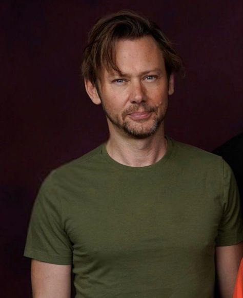 William Birkin, Jimmi Simpson, Modern Fantasy, Favorite Actors, Mad Max, Intj, Actors, Writing, Quick Saves