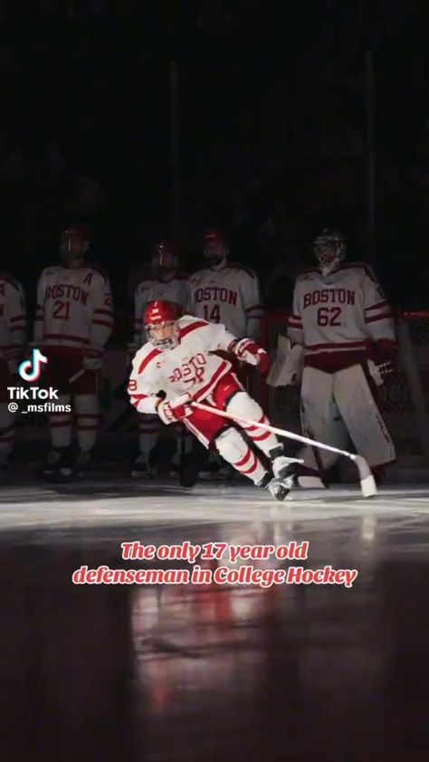 Roller Hockey Aesthetic, Macklin Celebrini, Single Pringle, Hockey Players Funny, Hockey Photography, Hockey Aesthetic, Hockey Men, Funny Hockey, College Hockey