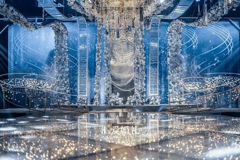 Indoor Wedding Decorations, Wedding Background Decoration, Dream Wedding Decorations, Wedding Backdrop Design, Dream Wedding Venues, Wedding Event Design, Winter Wonderland Wedding, Backdrop Design, Background Decoration