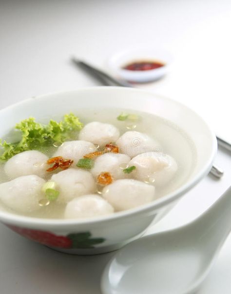 Fish ball soup. One of asian hawker food , #Affiliate, #soup, #ball, #Fish, #food, #hawker #ad Fish Ball Soup, Soup Stock, Fish Ball, Regional Food, Animals Photos, Fish Food, Noodle Soup, Wonton Soup, Singapore