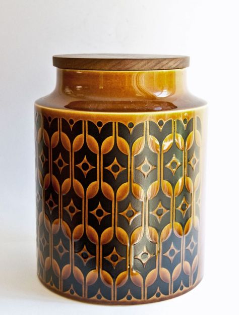 Hornsea Heirloom John Clappison, Flour Storage, Mid Century Interior Design, Hornsea Pottery, Mid Century Interior, Antique Fairs, Mid Century Ceramics, Tea Pots Vintage, Storage Jar