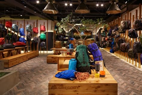 GREGORY HARAJYUKU store by space co, Tokyo – Japan » Retail Design Blog Hiking Store Design, Rei Store, Patagonia Store, Store Lighting, Hiking Store, Outdoor Shop, Buck Knives, Retail Store Design, Retail Design Blog