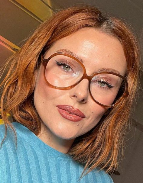 Glasses Trends 2024, 60s Glasses Frames, 70s Eyeglasses, Short Copper Hair, 70s Glasses, Big Glasses, Retro Eyeglasses, Funky Glasses, Womens Glasses Frames