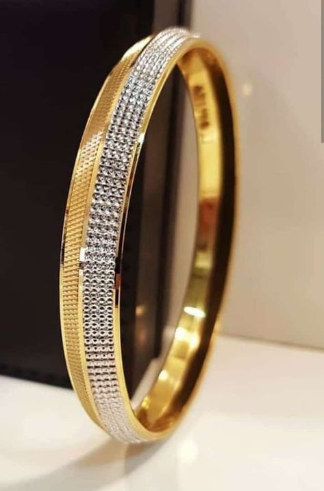 Jents Braslet Gold, Kadiyam For Men Gold Latest, Kadiyam For Men Gold, Mens Bracelet Gold, Gents Kada, Mens Bracelet Gold Jewelry, Man Gold Bracelet Design, Beautiful Gold Rings, Antique Gold Earrings