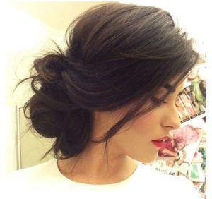 Side Bun Hairstyles, Messy Hair Updo, Messy Wedding Hair, Side Bun, Side Hairstyles, Up Dos For Medium Hair, Peinados Recogidos, Messy Bun Hairstyles, Penteado Cabelo Curto