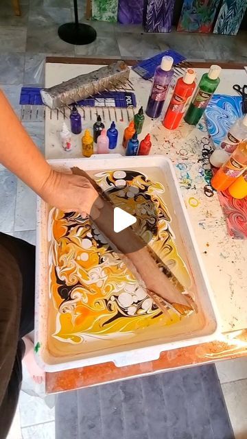 Bronwyn Rayner on Instagram: "Water Marbling bark ~ pattern creation 🙌" Water Marble Painting, How To Do Water Marbling, Marble Painting Ideas, Diy Water Marbling, How To Marble Paint, Water Marbling Art, How To Water Marble With Acrylic Paint, Water Marbling Acrylic Paint, Marble Effect Paint