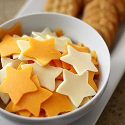 Use cut outs for cheese! Space Themed Birthday Party Food, Eclipse Party Ideas, Outer Space Food, Star Theme, Space Party, Space Birthday, Star Party, Snacks Für Party, Xmas Party