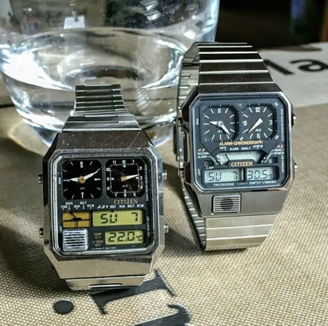 Casio Vintage Watch, Cassette Futurism, Watches Casio, Casio Vintage, Casio Watches, Army Watches, Fancy Watches, Retro Gadgets, Watch Clock