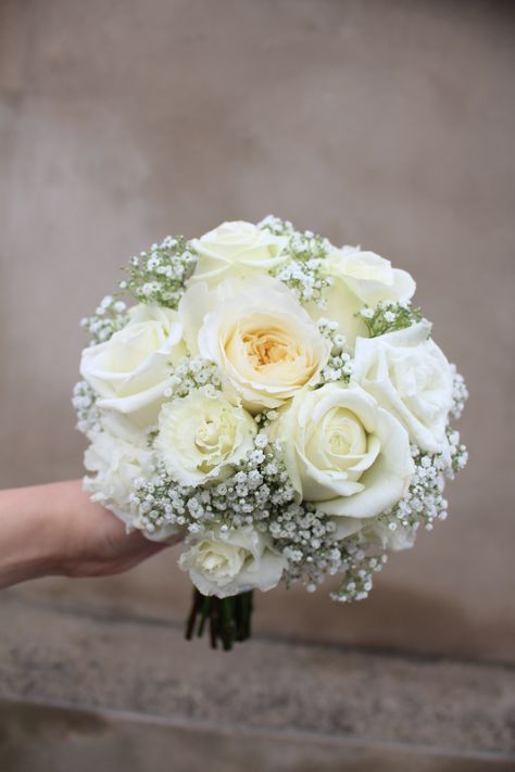 White Bouquets For Bridesmaids, Bridal Bouquet Gypsophila, White Rose Gypsophila Bouquet, Prom Flowers Bouquet White, White Wedding Bouquets Bridesmaid, Gypsophila And White Rose Bouquet, Gypsophila Rose Bouquet, Simple White Rose Bridal Bouquet, Gypsophila And Rose Bouquet